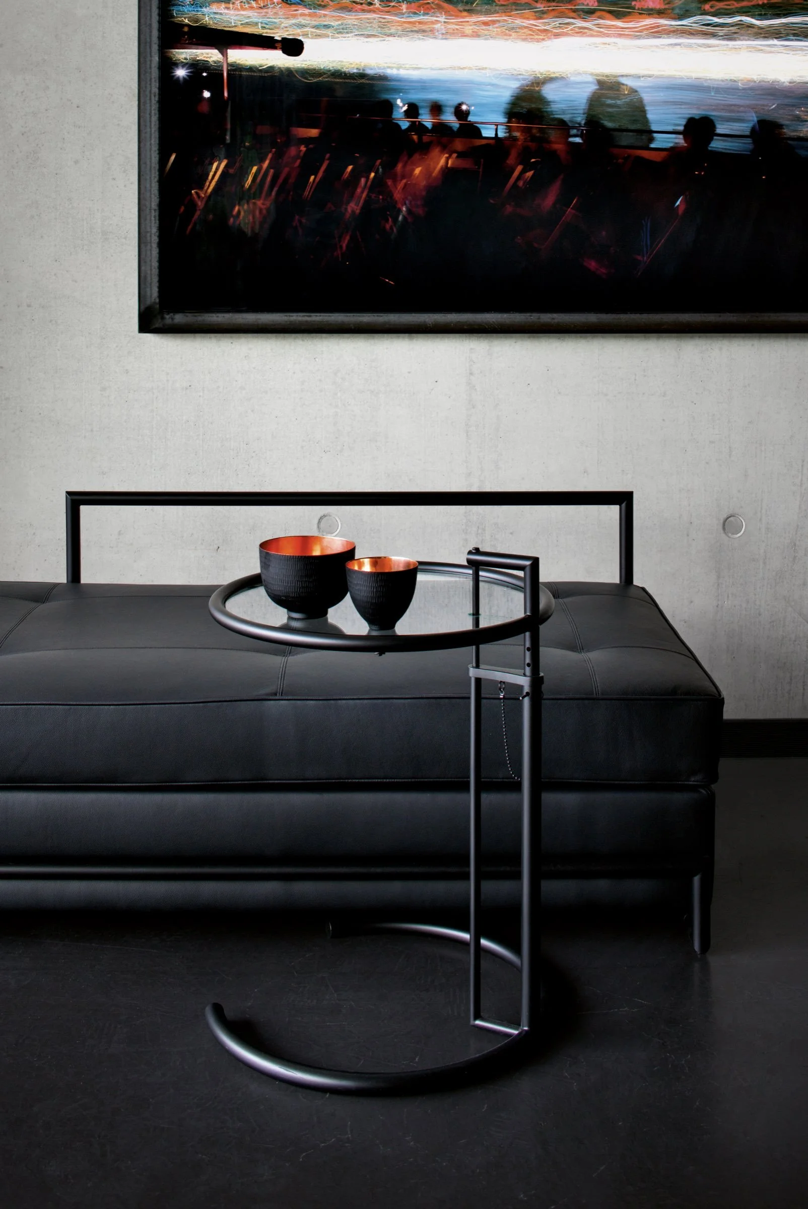 Adjustable Table E 1027 — IN-EX